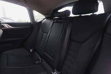BMW I4 EDrive40 — photo 10