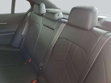 BMW I5 EDrive40 — photo 9