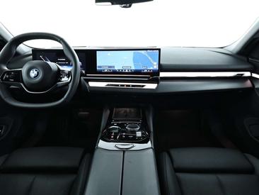 BMW I5 EDrive40 — photo 8