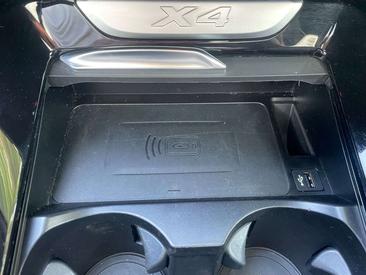BMW X4 M Sport 30d — photo 23