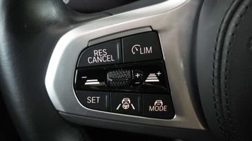 BMW iX3 M Sport — photo 10