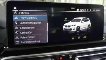 BMW iX3 M Sport — photo 18