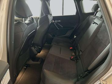 BMW IX1 M-Sport XDrive30 — photo 9