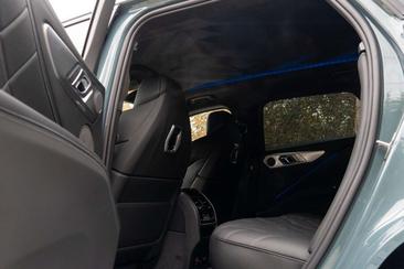 BMW XM 50e — photo 15