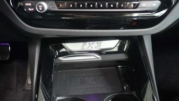 BMW iX3 M Sport — photo 36