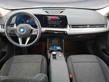 BMW IX1 XDrive30 — photo 11