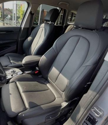BMW X1 XDrive25e — photo 9
