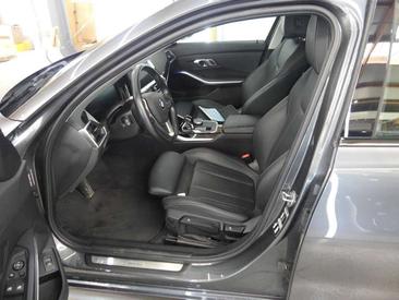 BMW Série 3 Sport 320d — photo 5