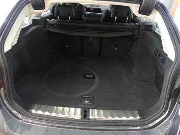 BMW Série 3 Sport 320d — photo 10