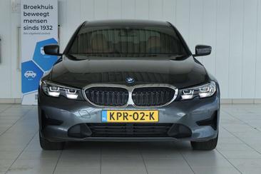 BMW Série 3 Business 330e — photo 11