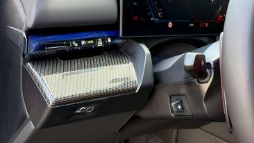 BMW M5 M Sport — photo 11