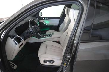 BMW X5 XDrive50e — photo 5