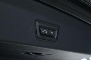 BMW I4 M Sport EDrive40 — photo 20