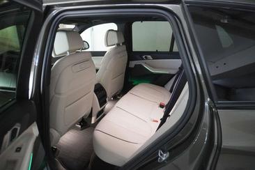 BMW X5 XDrive50e — photo 8