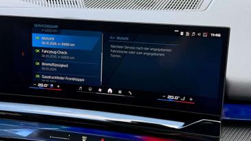 BMW M5 M Sport — photo 34