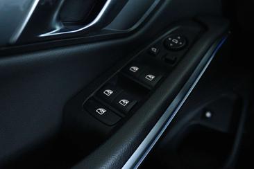 BMW Série 3 Business 320e — photo 41