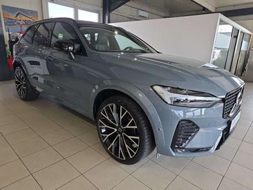 Volvo XC60 B5 R-Design — photo 5
