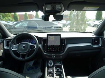Volvo XC60 B5 Plus — photo 12