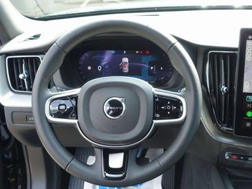 Volvo XC60 B5 Plus — photo 14