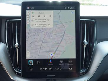 Volvo XC60 B5 Plus — photo 18