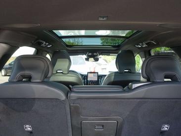 Volvo XC60 B5 Plus — photo 23