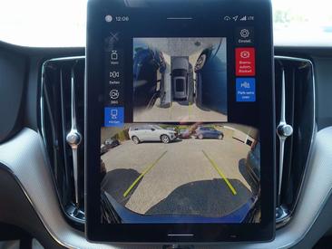 Volvo XC60 B5 Plus — photo 25
