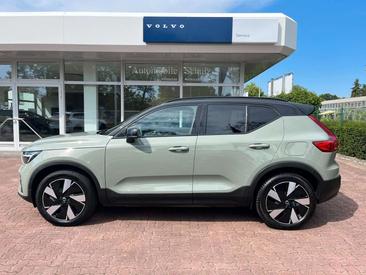 Volvo XC40 Recharge Core — photo 2