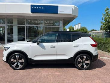 Volvo XC40 Recharge Core — photo 2