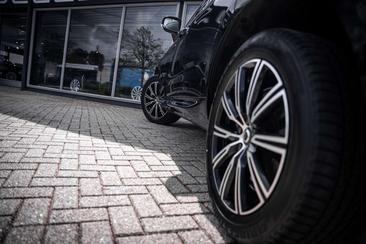 Volvo XC60 B5 Inscription — photo 48
