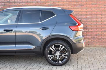 Volvo XC40 T4 Inscription — photo 11
