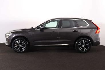 Volvo XC60 T6 Recharge Core — photo 2