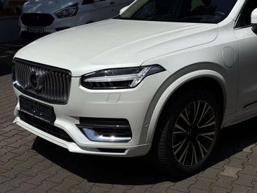 Volvo XC90 T8 — photo 2