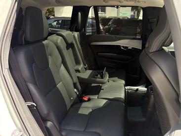 Volvo XC90 T8 — photo 13