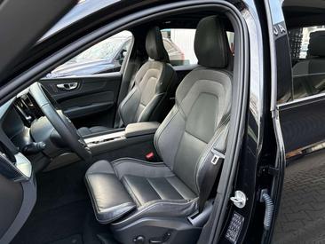 Volvo XC60 B5 Plus — photo 9