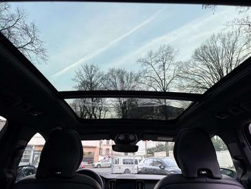 Volvo XC60 B5 Plus — photo 11