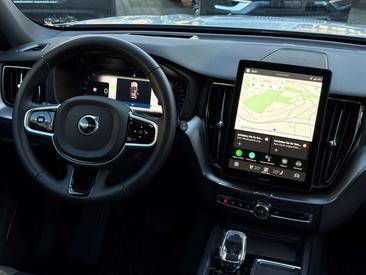 Volvo XC60 B5 Plus — photo 17