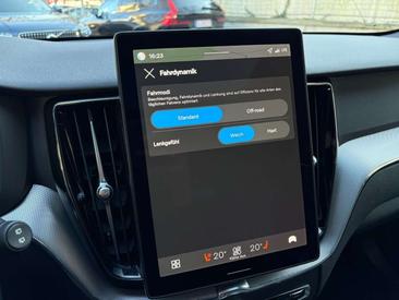 Volvo XC60 B5 Plus — photo 22