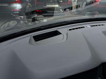 Volvo XC60 B5 Plus — photo 20