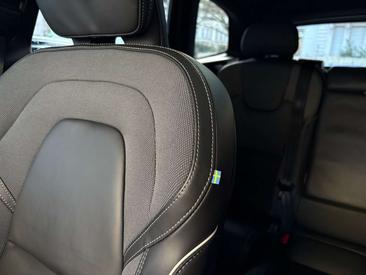 Volvo XC60 B5 Plus — photo 22