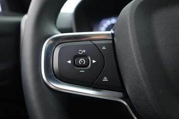 Volvo XC40 T5 Recharge Core — photo 12