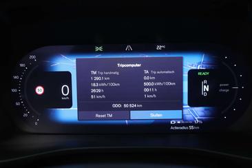 Volvo XC40 Recharge Plus — photo 10