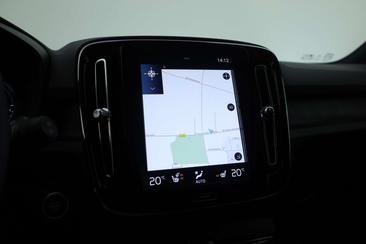 Volvo XC40 T5 Recharge Core — photo 17