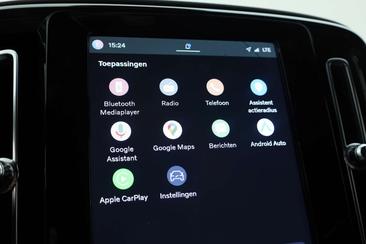 Volvo XC40 Recharge Plus — photo 15