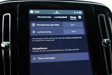 Volvo XC40 Recharge Plus — photo 17