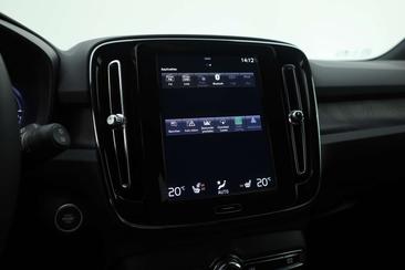 Volvo XC40 T5 Recharge Core — photo 22