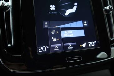 Volvo XC40 T5 Recharge Core — photo 25