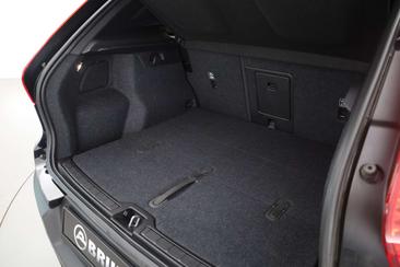 Volvo XC40 Recharge Plus — photo 28
