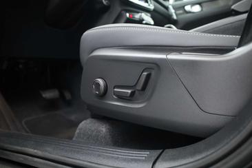 Volvo XC40 T4 Recharge Ultimate — photo 10