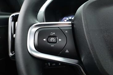 Volvo XC40 T5 Recharge Ultimate — photo 12