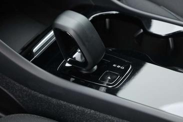 Volvo C40 Recharge Core — photo 5